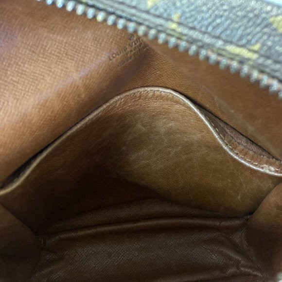 LOUIS VUITTON Amazon Crossbody Shoulder Bag - Picture 10 of 16